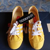 Мокасины.р.р.35.стелька 21.5 см.Новые!