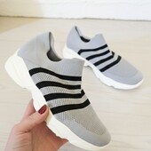 Стильні текстильні кросівки,якість супер ,)