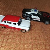 Две машинки в лоте.11.5 см и 12.5 см.