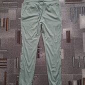 Спортивний стиль р12 /14 чудовий стан розпродажа