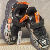 Стильні кросівки для хлопчиків