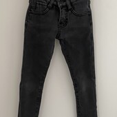 Теплі джинси на дівчинку 6-7 років.