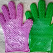 2 в лоті.Силіконові рукавиці д/гарячого.