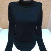 Фірмовий жіночий светр гольф, розмір L 
