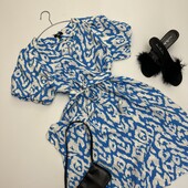 Гарна сукня з імітацією на затин