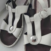 босоніжки 25.5см