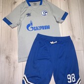 Ідеальний стан.Комплект спортивних речей на зріст 152см.