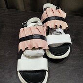 Розпродаж! Фірмові босоніжки Шкіра, стан нових