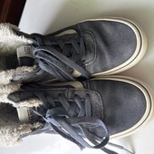 Зимові Vans