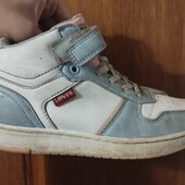 Хайтопи Levis 33 розмір 21.5 см.