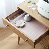 Скатертина антиковзаюча, рулон 0.3*1.5 м, під столові прилади, для поличок, шухляд тощо
