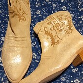 Супер золоті черевики шкіра р39/40 Сан Марина