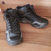 Зимние высокие кроссовки на меху.24 см. 38 размер
