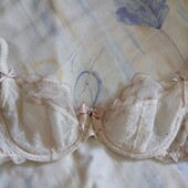 Бюстгальтер,бюст,качество, бренд,р.75В..