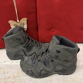 Lowa,Gore-Tex,оригінал,із натуральної замші і текстилю,розмір 41