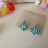 Сережки квіточки з блакитними стразами